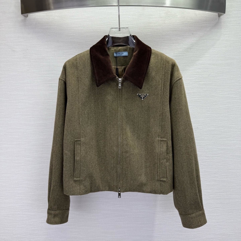 Pra*a outwear